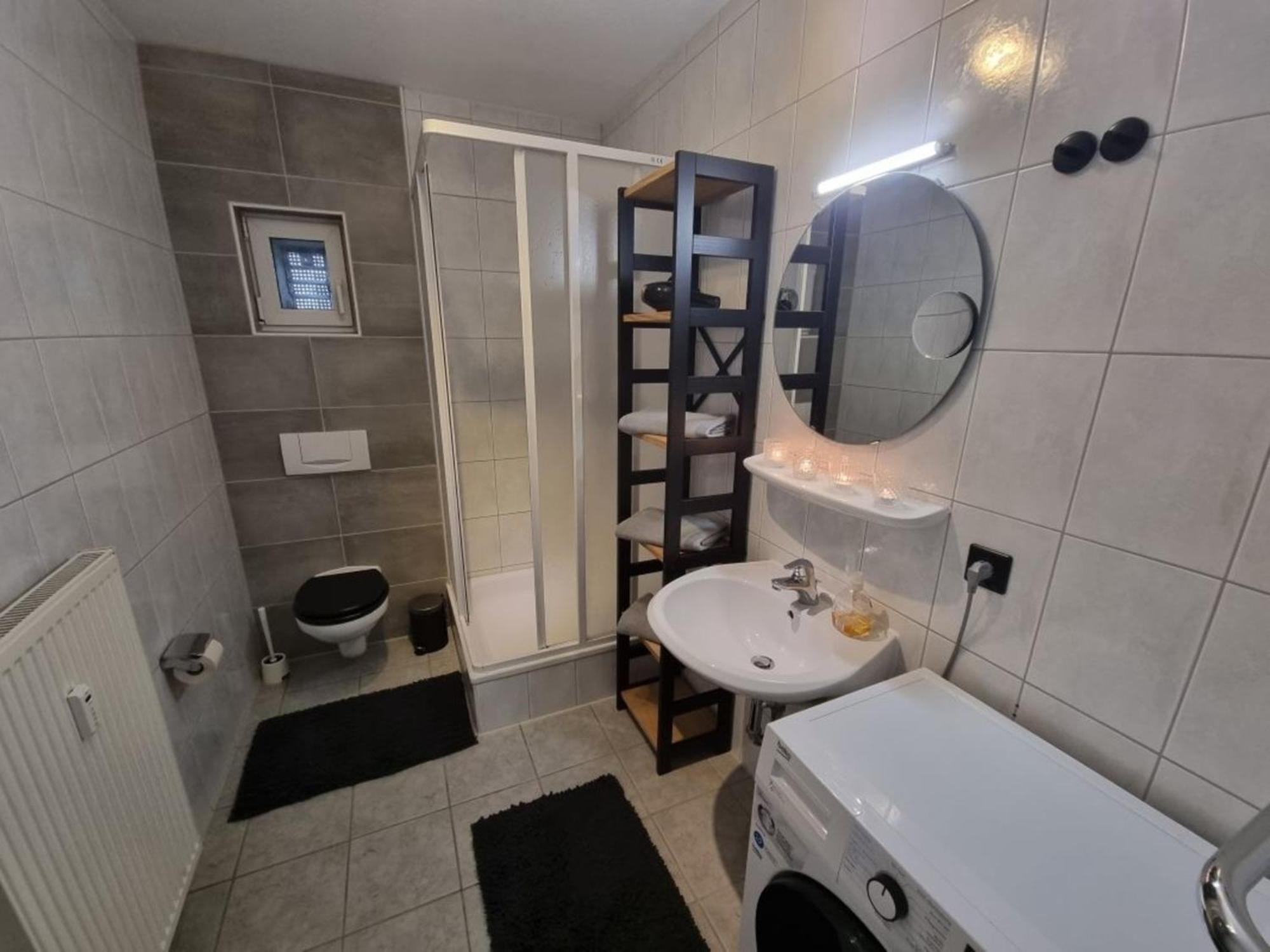 Retroversum Themen-Ferienwohnung Bad Oeynhausen Zewnętrze zdjęcie