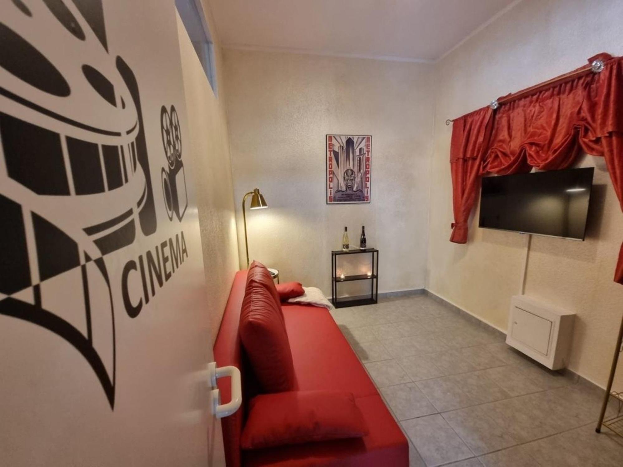 Retroversum Themen-Ferienwohnung Bad Oeynhausen Zewnętrze zdjęcie